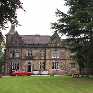 Oxley Hall-campus Hotel